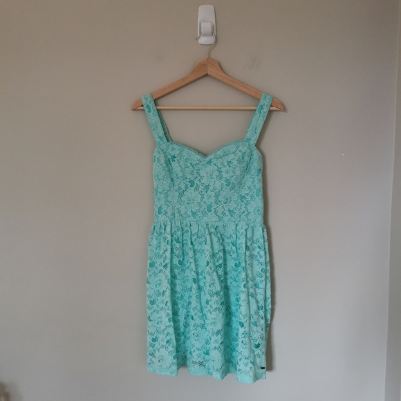 Hollister Tiffany blue lace dress - Picture 5 of 11